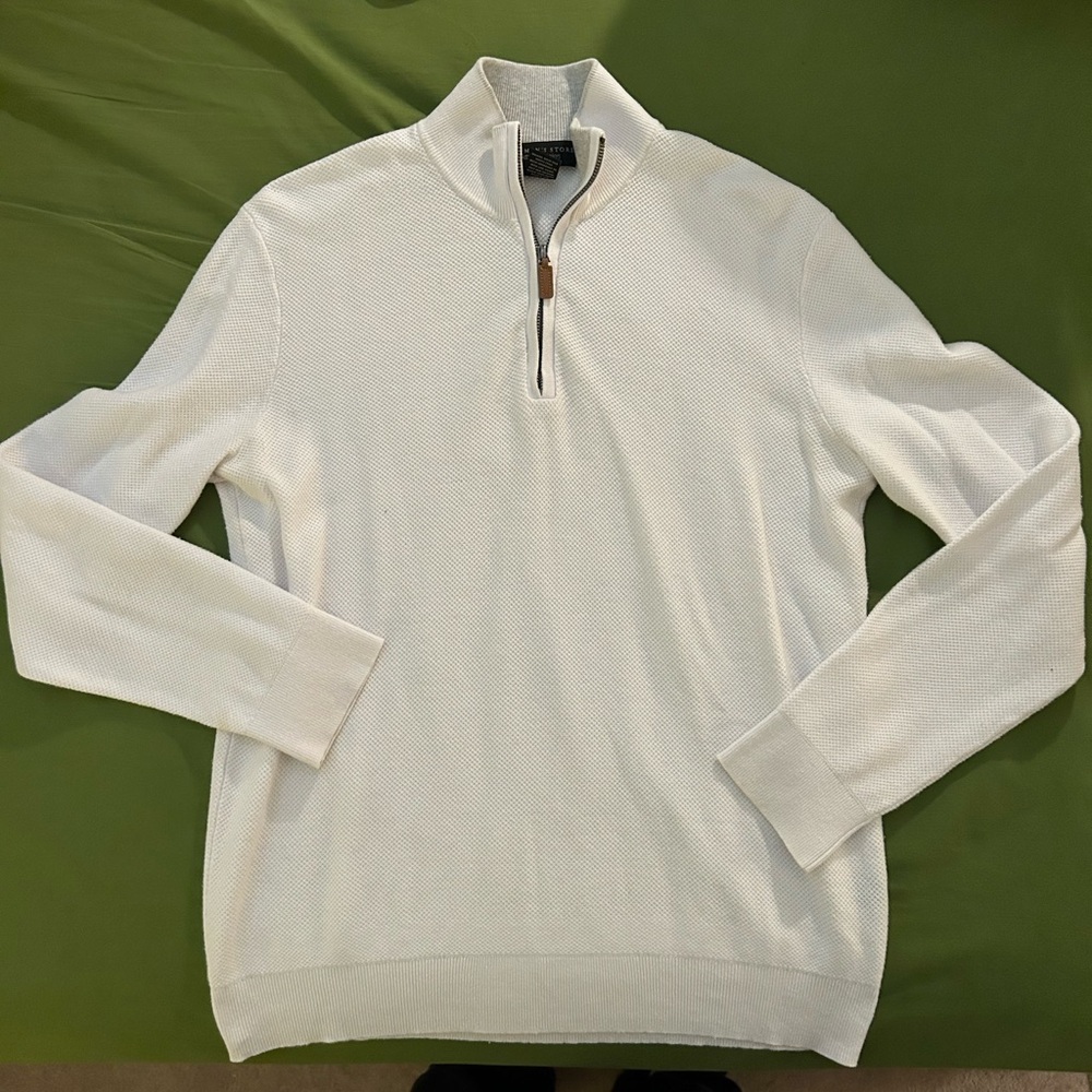 Bloomingdale’s 1/4 zip